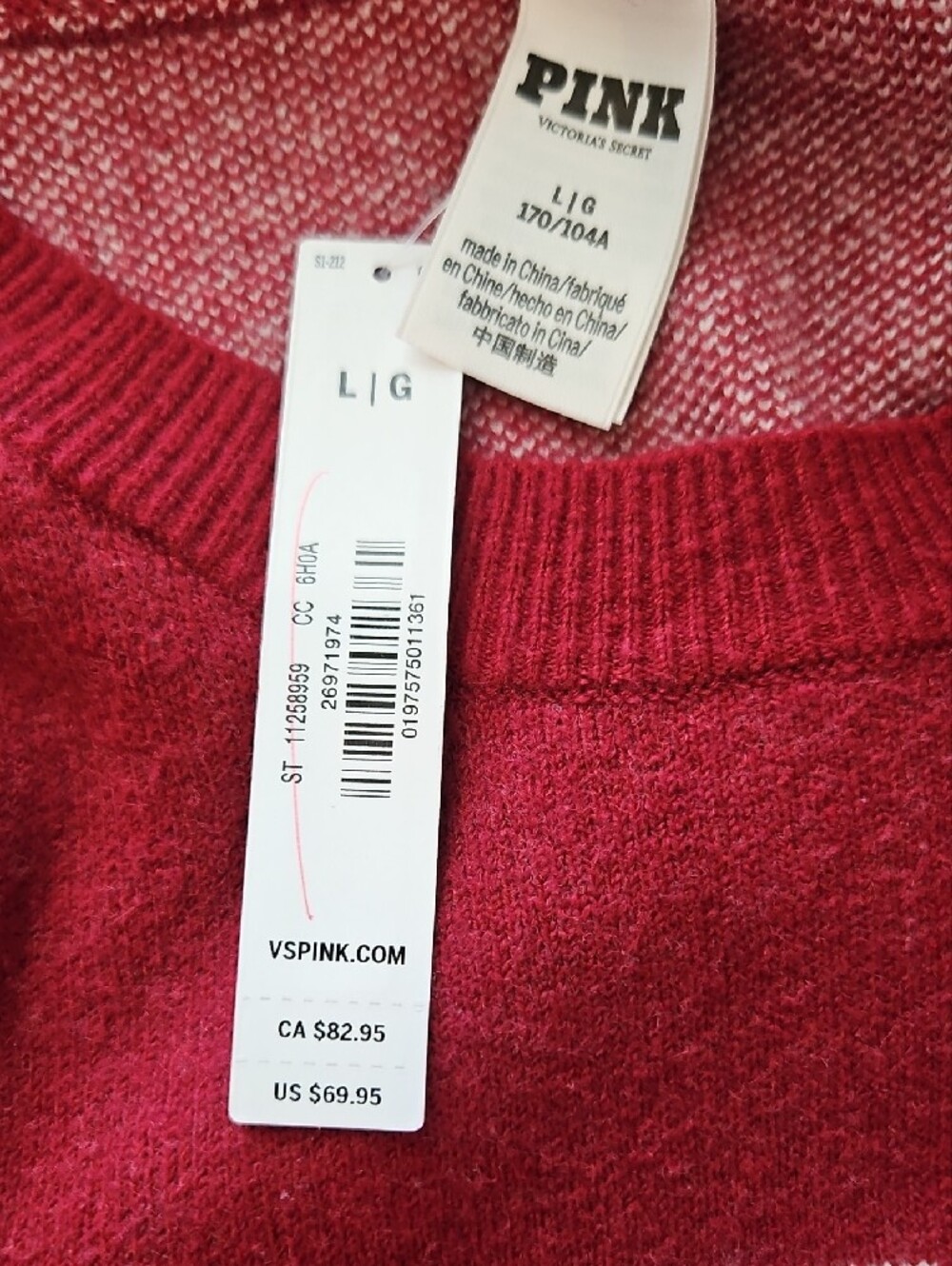 PINK Victoria's Secret Red 'So Hot!' Graphic Crewneck Sweater LARGE NWT - Picture 2 of 5